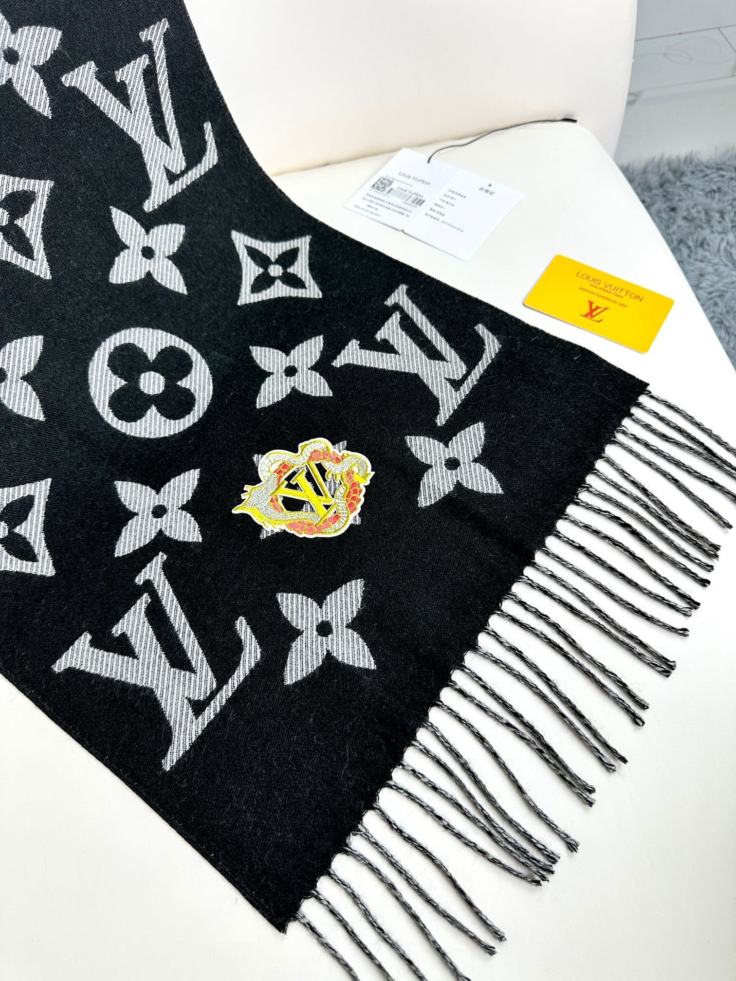 Louis Vuitton Scarf